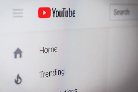 【YouTube】タグ設定は必要？再生数を上げるためのポイント【タグ/ハッシュタグ】